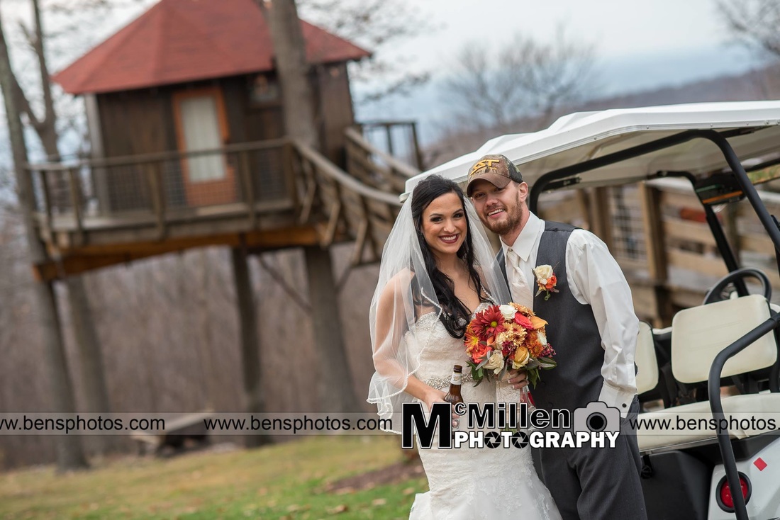 Bride and groom at the tree house